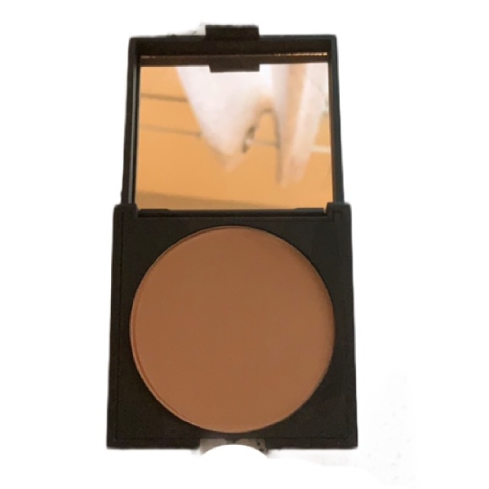 NWT Amazing Cosmetics Deep Golden Velvet Mineral